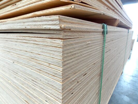 Packing plywood